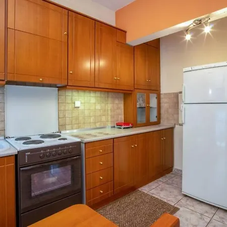 Retro 1 Bedroom Apartment, Vesta Philoxenia Διαμέρισμα *