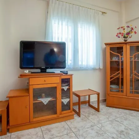 Διαμέρισμα Retro 1 Bedroom Apartment, Vesta Philoxenia